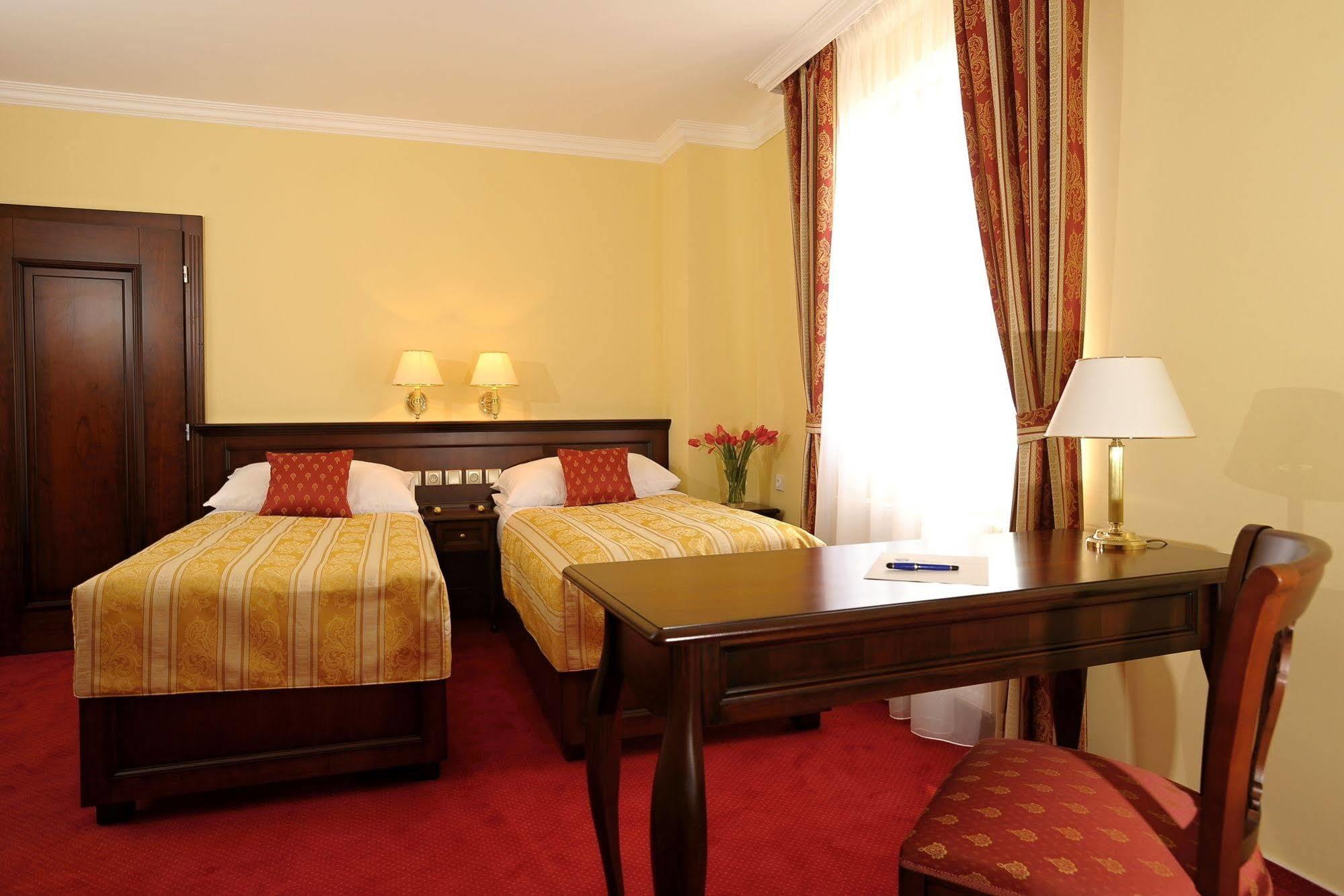 Apartman U Krale - 2 Jičín Buitenkant foto